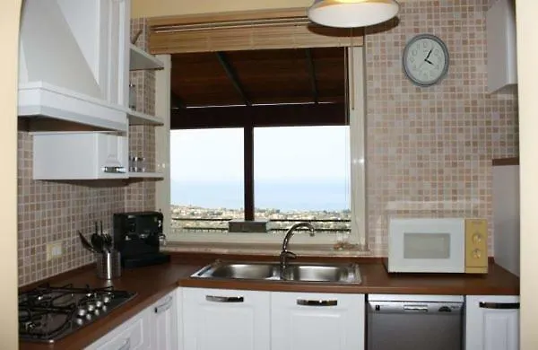 Villa Ibiscus Mandra Capreria Ferienhaus